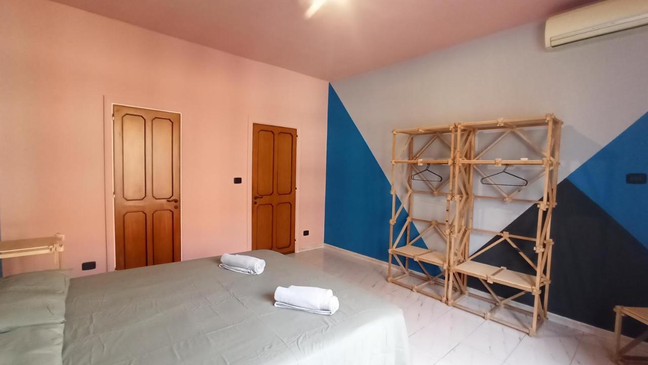 Casa Base Hotel Bari Exterior photo